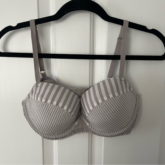 BRAND NEW Victorias Secret Dream Angels Bra - Picture 1 of 5